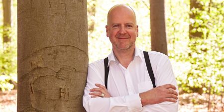 Referent Dirk Porten berät Eltern, wie sie ihre Kinder bei der Berufsorientierung am besten unterstützen können (Bild zur Verfügung gestellt von Dirk Porten)